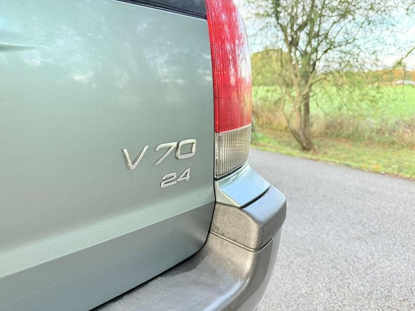 Used Volvo V70 2025 for sale - 75307514: Photo 36