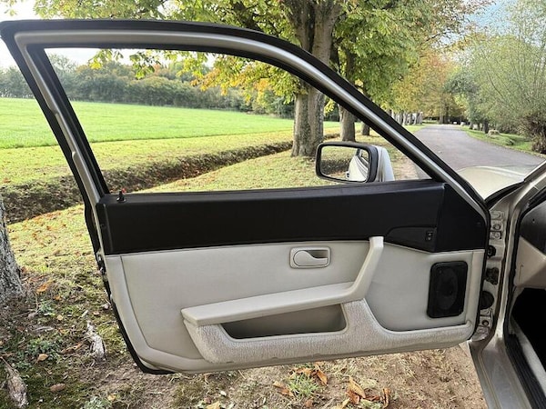Used Porsche 944 for sale - 75307477: Photo 18