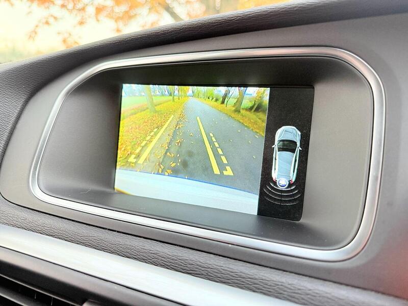 Used Volvo V40 Cross Country for sale - 77264072: Photo 30