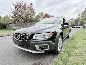 Used Volvo XC70 2010 for sale - 79130030: Photo