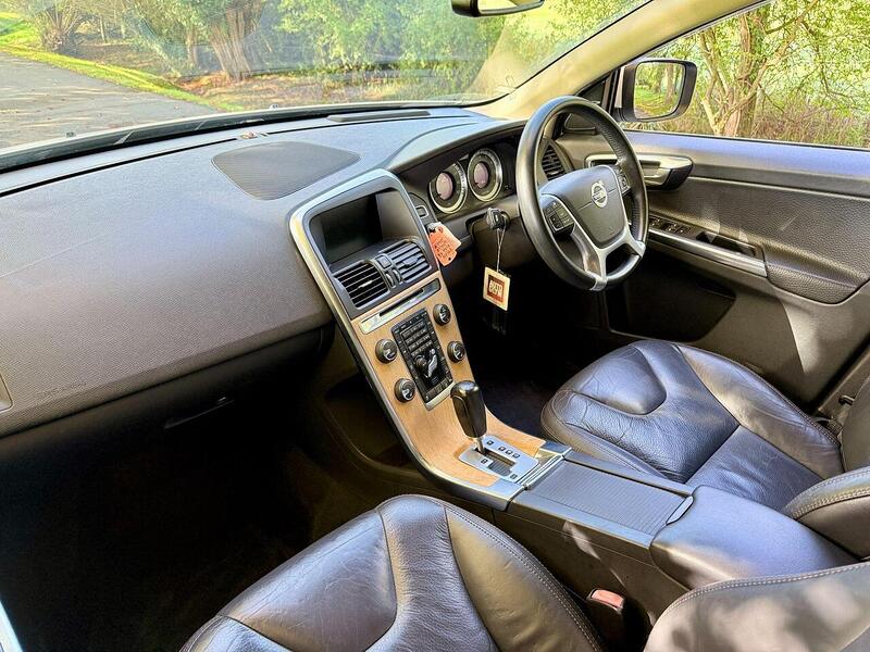 Used Volvo XC60 2025 for sale - 77821954: Photo 11