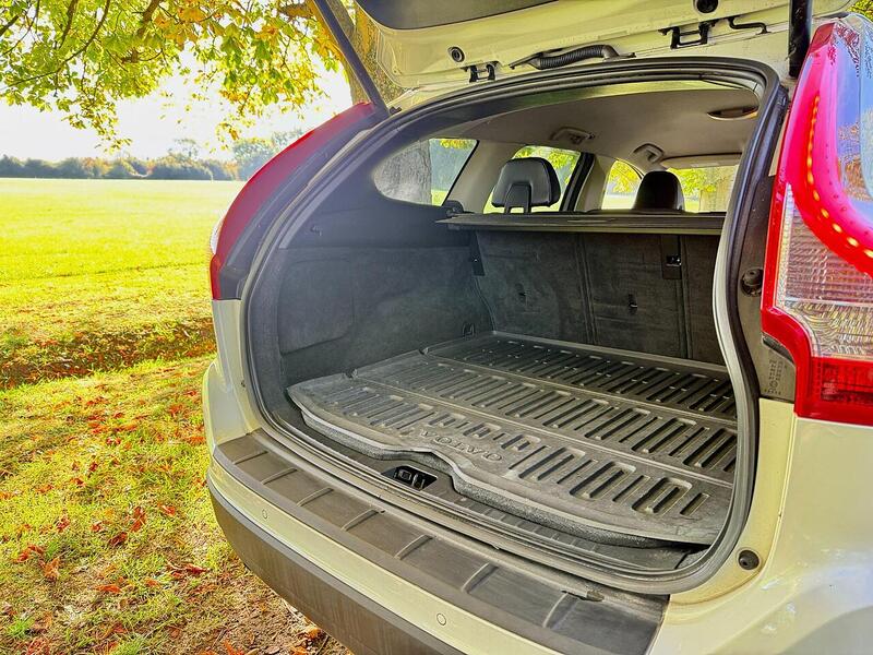 Used Volvo XC60 2025 for sale - 77821954: Photo 28