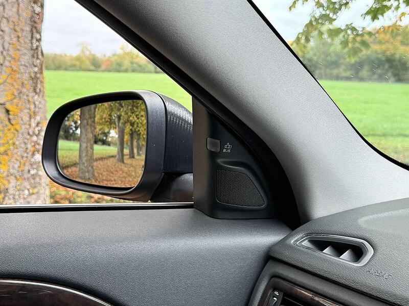 Used Volvo V70 for sale - 77370296: Photo 46