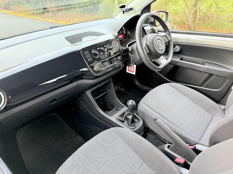 Used Volkswagen up! 2014 for sale - 76426405: Photo 14