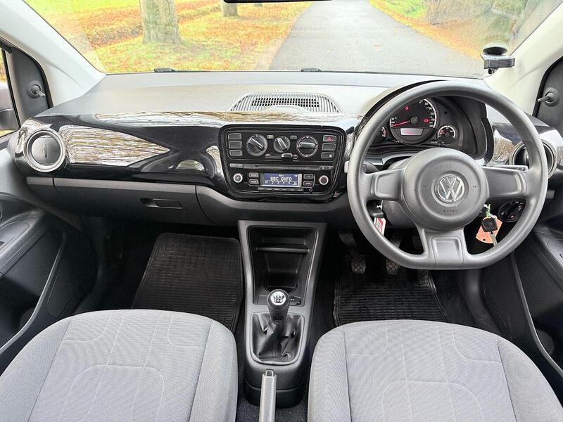 Used Volkswagen up! 2014 for sale - 76426405: Photo 15