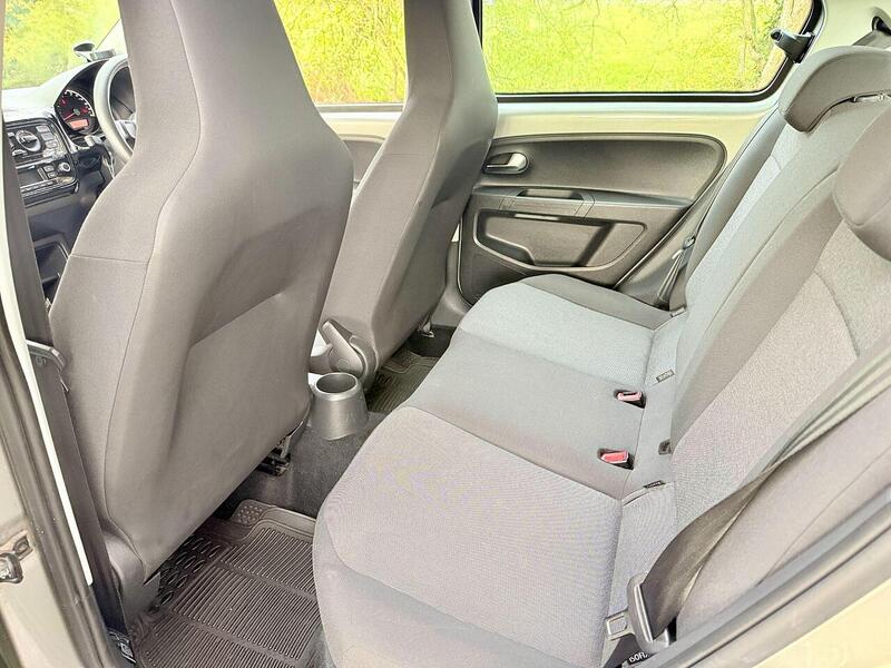 Used Volkswagen up! 2014 for sale - 76426405: Photo 20