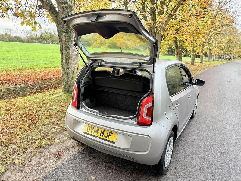 Used Volkswagen up! 2014 for sale - 76426405: Photo 35