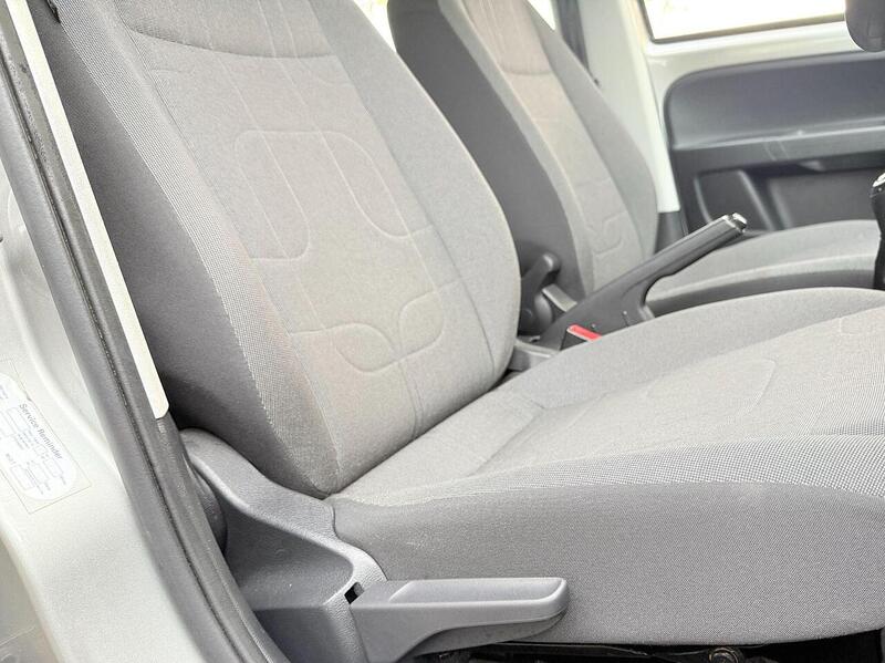 Used Volkswagen up! 2014 for sale - 76426405: Photo 37