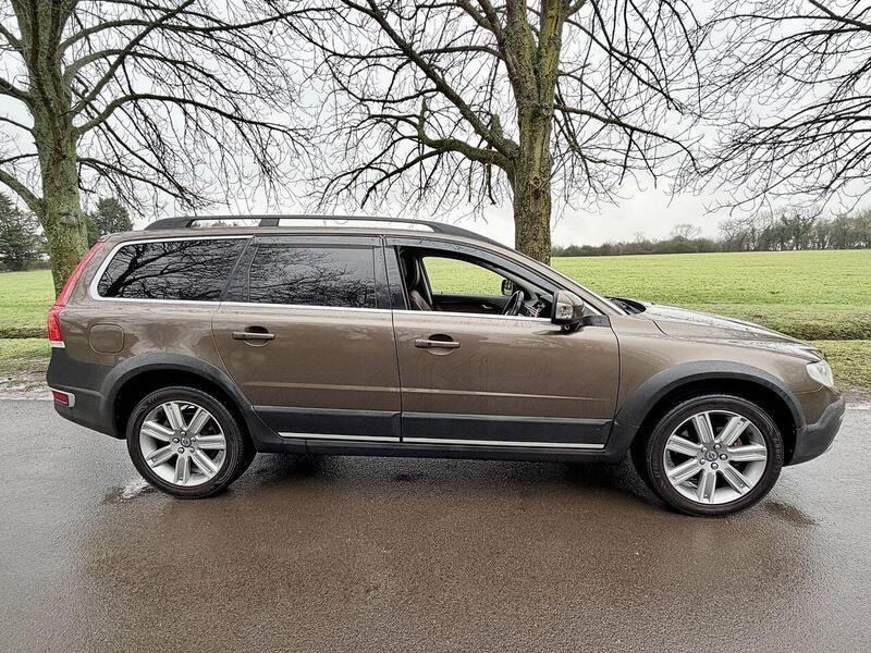 Used Volvo XC70 for sale - 77461202: Photo 11