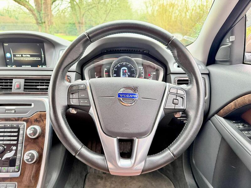 Used Volvo XC70 for sale - 77461202: Photo 39