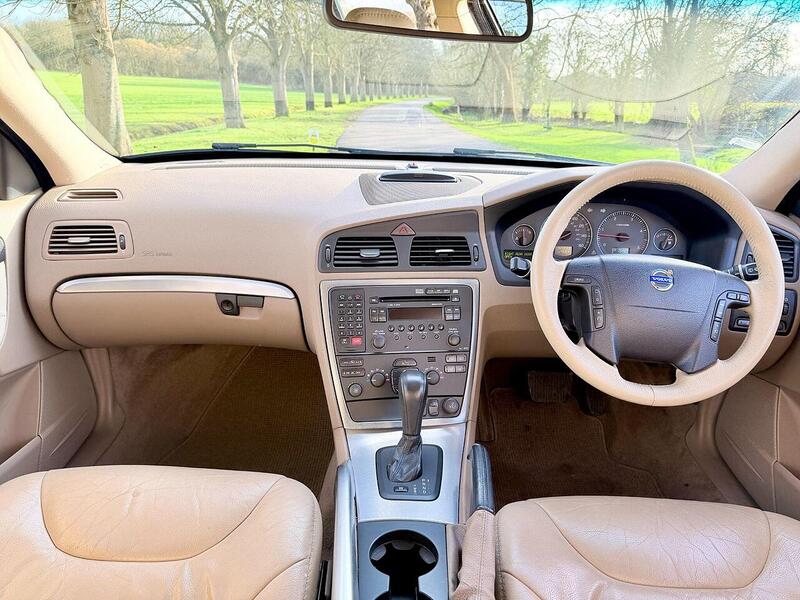 Used Volvo XC70 for sale - 77675260: Photo 15