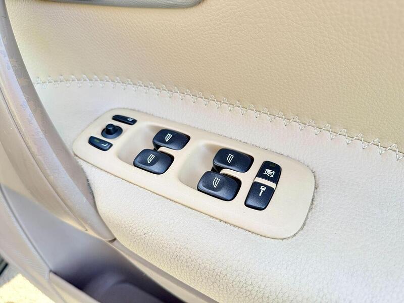 Used Volvo XC70 for sale - 77675260: Photo 20