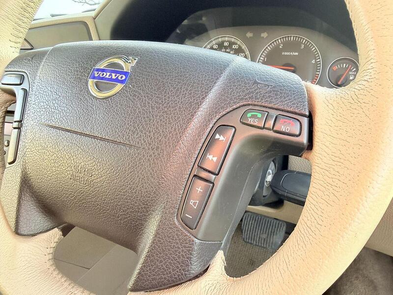 Used Volvo XC70 for sale - 77675260: Photo 22