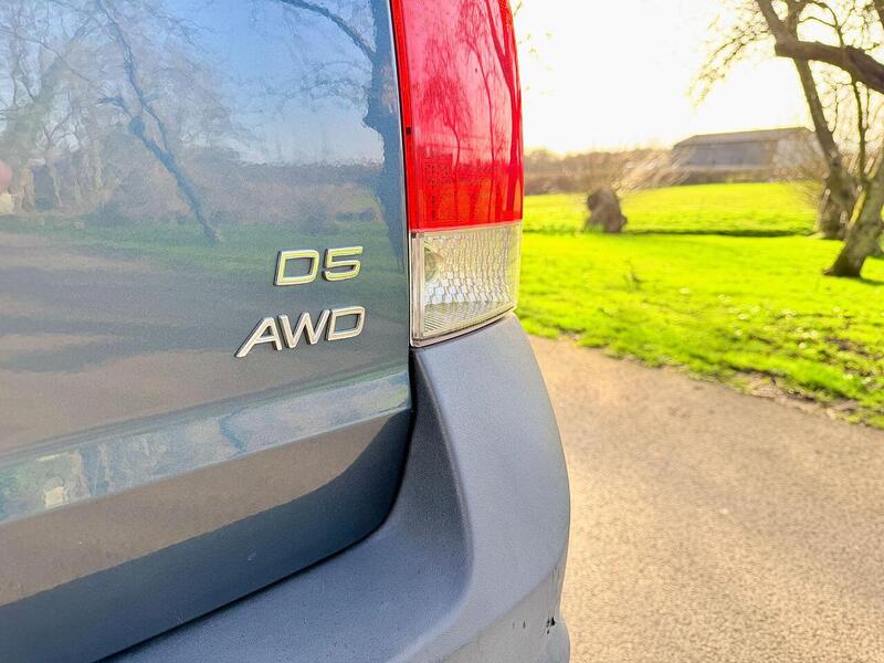 Used Volvo XC70 for sale - 77675260: Photo 32