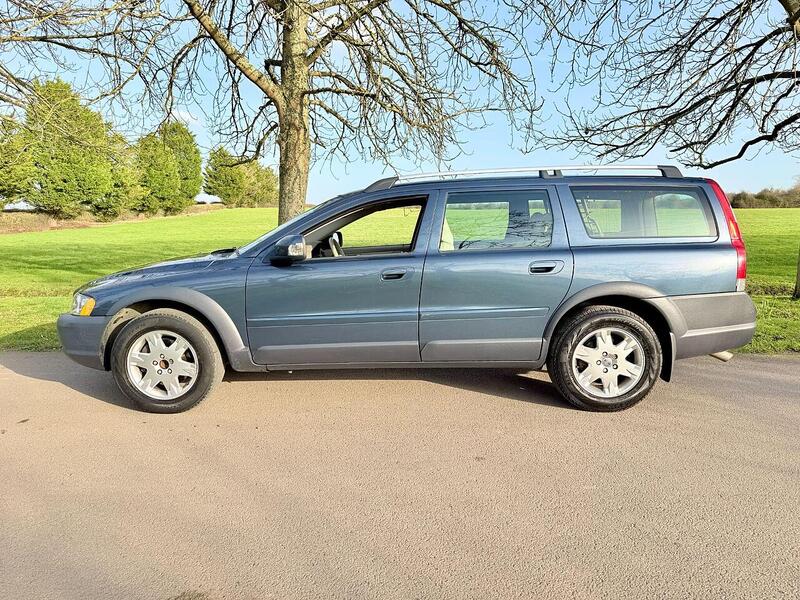 Used Volvo XC70 for sale - 77675260: Photo 7