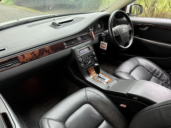 Used Volvo V70 for sale - 76311190: Photo 13