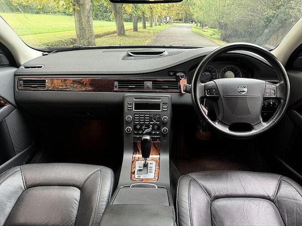 Used Volvo V70 for sale - 76311190: Photo 14