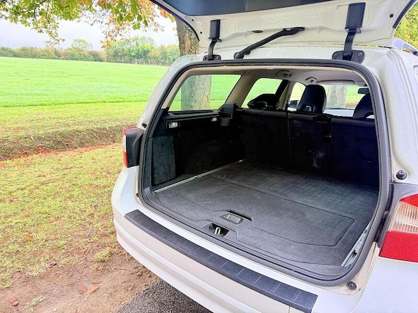 Used Volvo V70 for sale - 76311190: Photo 27