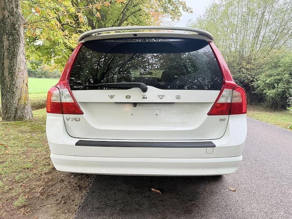 Used Volvo V70 for sale - 76311190: Photo 8