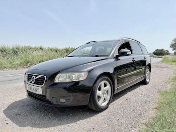 Used Volvo V50 2011 for sale - 78894927: Photo