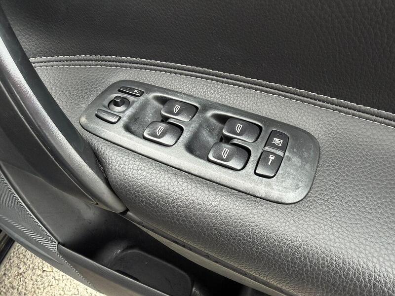 Used Volvo V70 for sale - 78065113: Photo 19