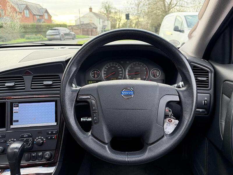 Used Volvo V70 for sale - 78065113: Photo 27