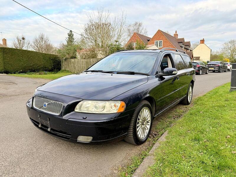 Used Volvo V70 for sale - 78065113: Photo 5