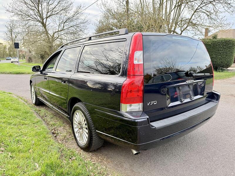 Used Volvo V70 for sale - 78065113: Photo 6
