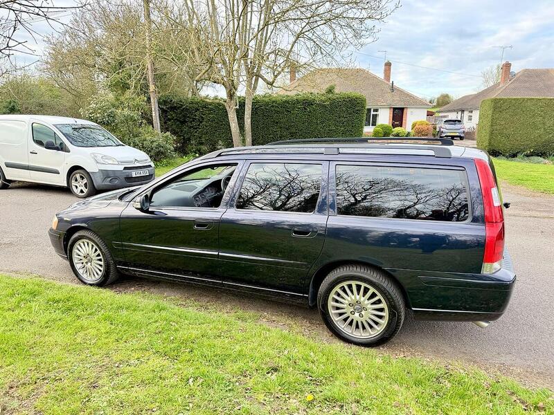 Used Volvo V70 for sale - 78065113: Photo 7