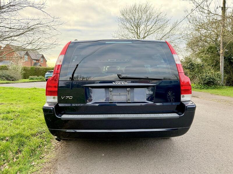 Used Volvo V70 for sale - 78065113: Photo 8