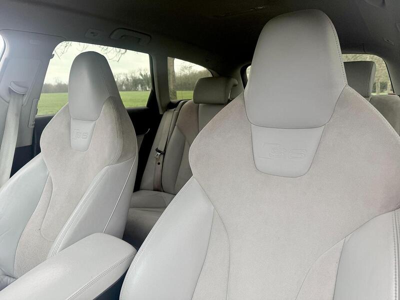 Used Audi S6 Avant 2006 for sale - 76863528: Photo 28