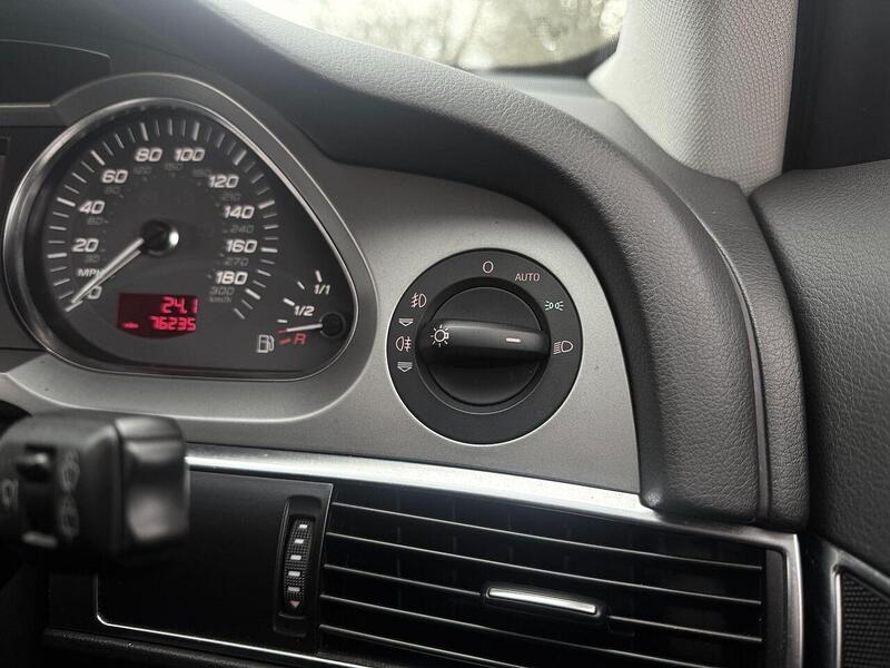 Used Audi S6 Avant 2006 for sale - 76863528: Photo 39