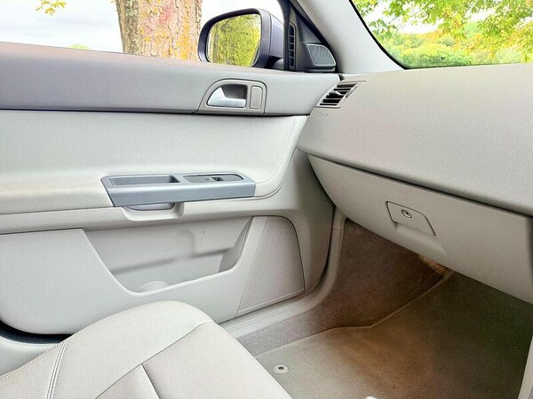 Used Volvo S40 2010 for sale - 76197272: Photo 32