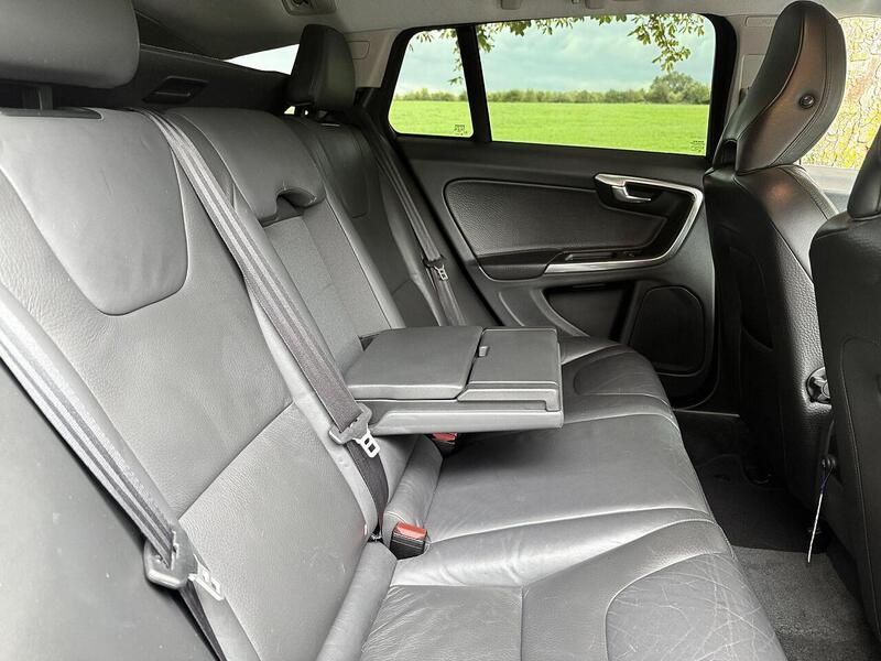 Used Volvo V60 2025 for sale - 76311211: Photo 27