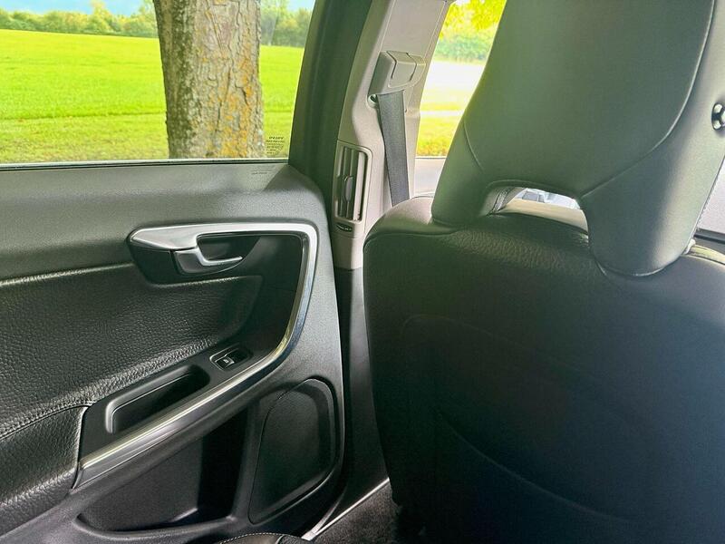 Used Volvo V60 2025 for sale - 76311211: Photo 39