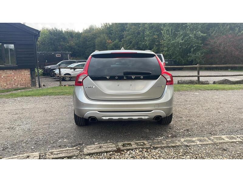 Used Volvo V60 for sale - 76128077: Photo 9