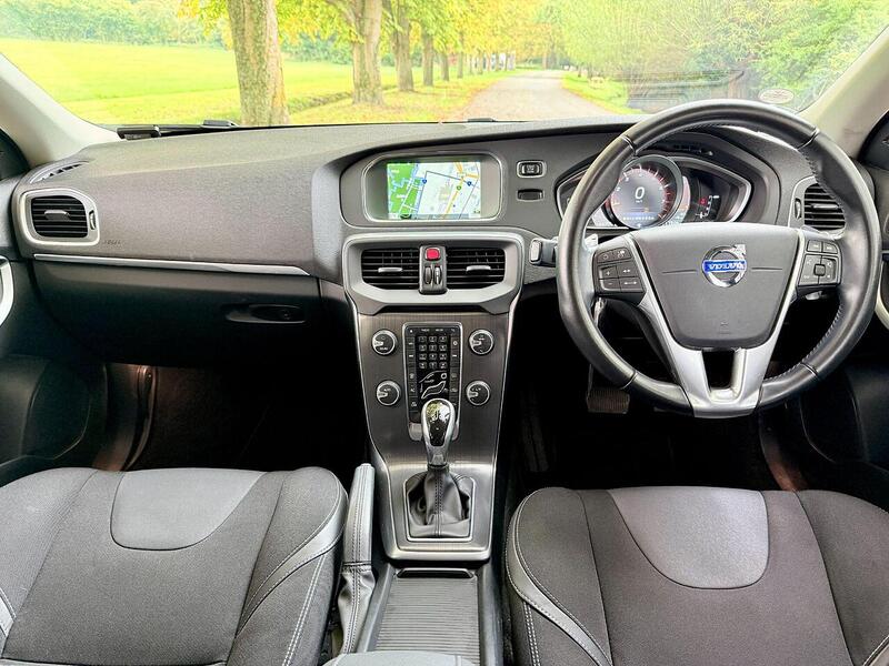 Used Volvo V40 for sale - 76143714: Photo 14