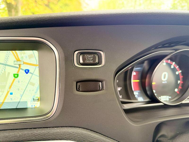 Used Volvo V40 for sale - 76143714: Photo 26