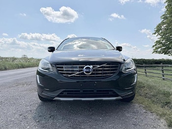 Used Volvo XC60 2017 for sale - 78749974: Photo