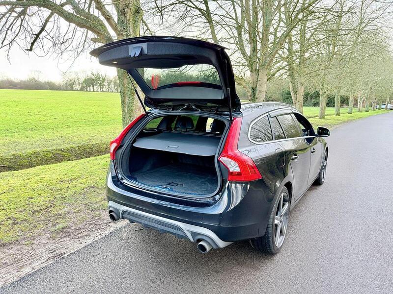 Used Volvo V60 for sale - 77392600: Photo 35