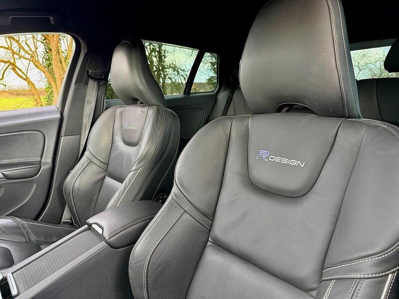 Used Volvo V60 for sale - 77392600: Photo 38