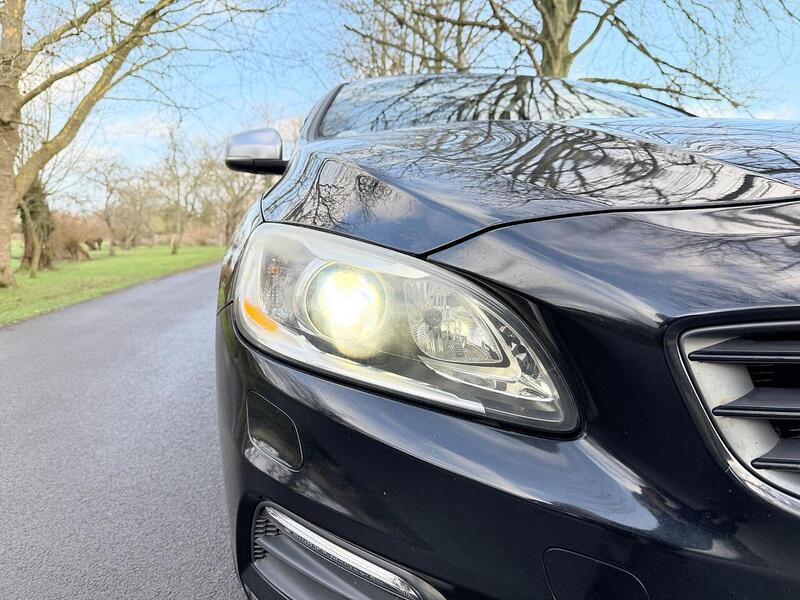 Used Volvo V60 for sale - 77392600: Photo 39