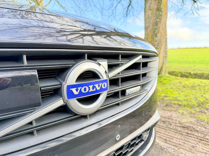Used Volvo V60 for sale - 77392600: Photo 41