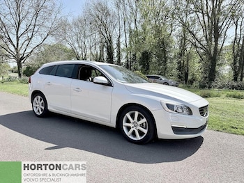Used Volvo V60 2015 for sale - 78749962: Photo