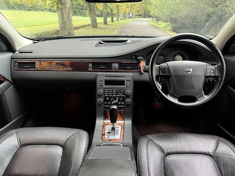 Used Volvo V70 for sale - 76778050: Photo 14