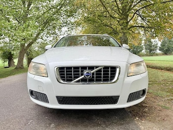 Used Volvo V70 2009 for sale - 76778050: Photo