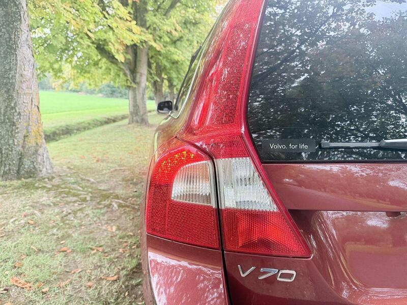 Used Volvo V70 for sale - 76518491: Photo 14