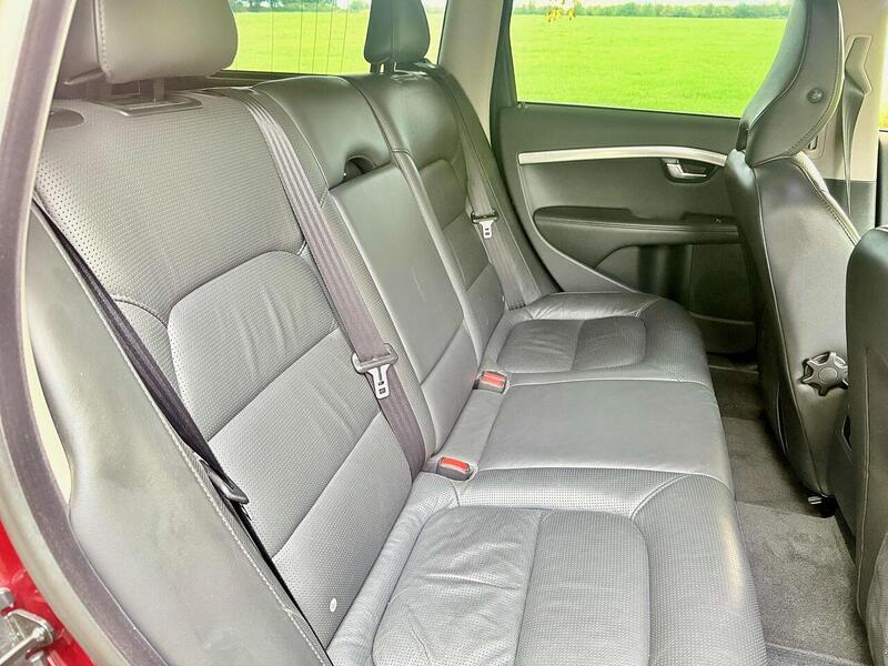 Used Volvo V70 for sale - 76518491: Photo 20