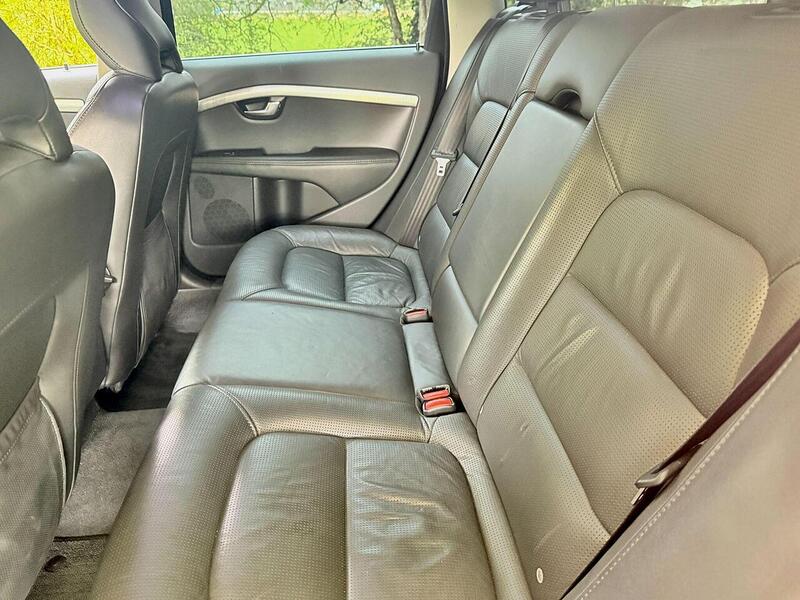 Used Volvo V70 for sale - 76518491: Photo 22