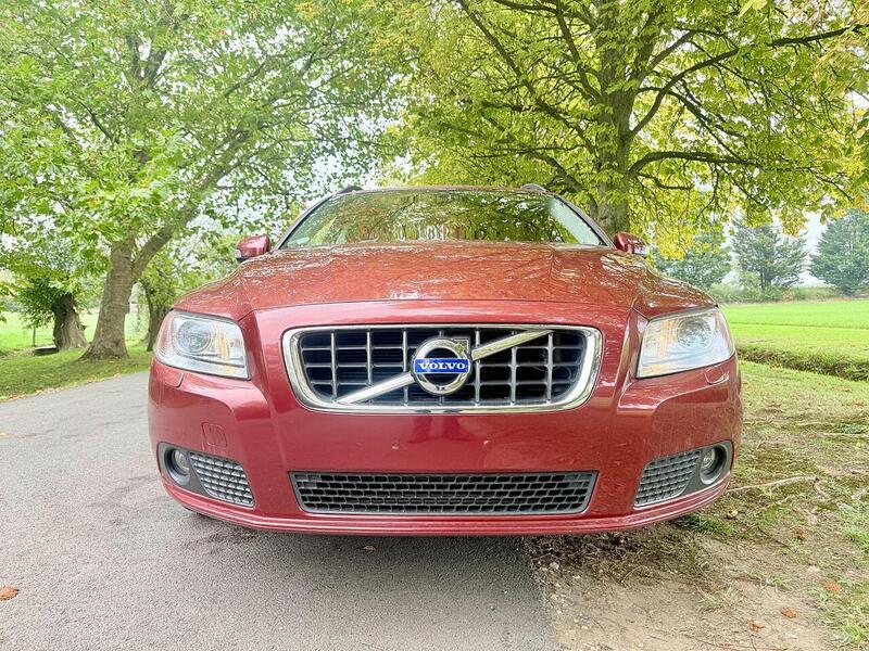Used Volvo V70 for sale - 76518491: Photo 5